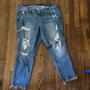 Torrid Distressed Ankle Jeans in Blue